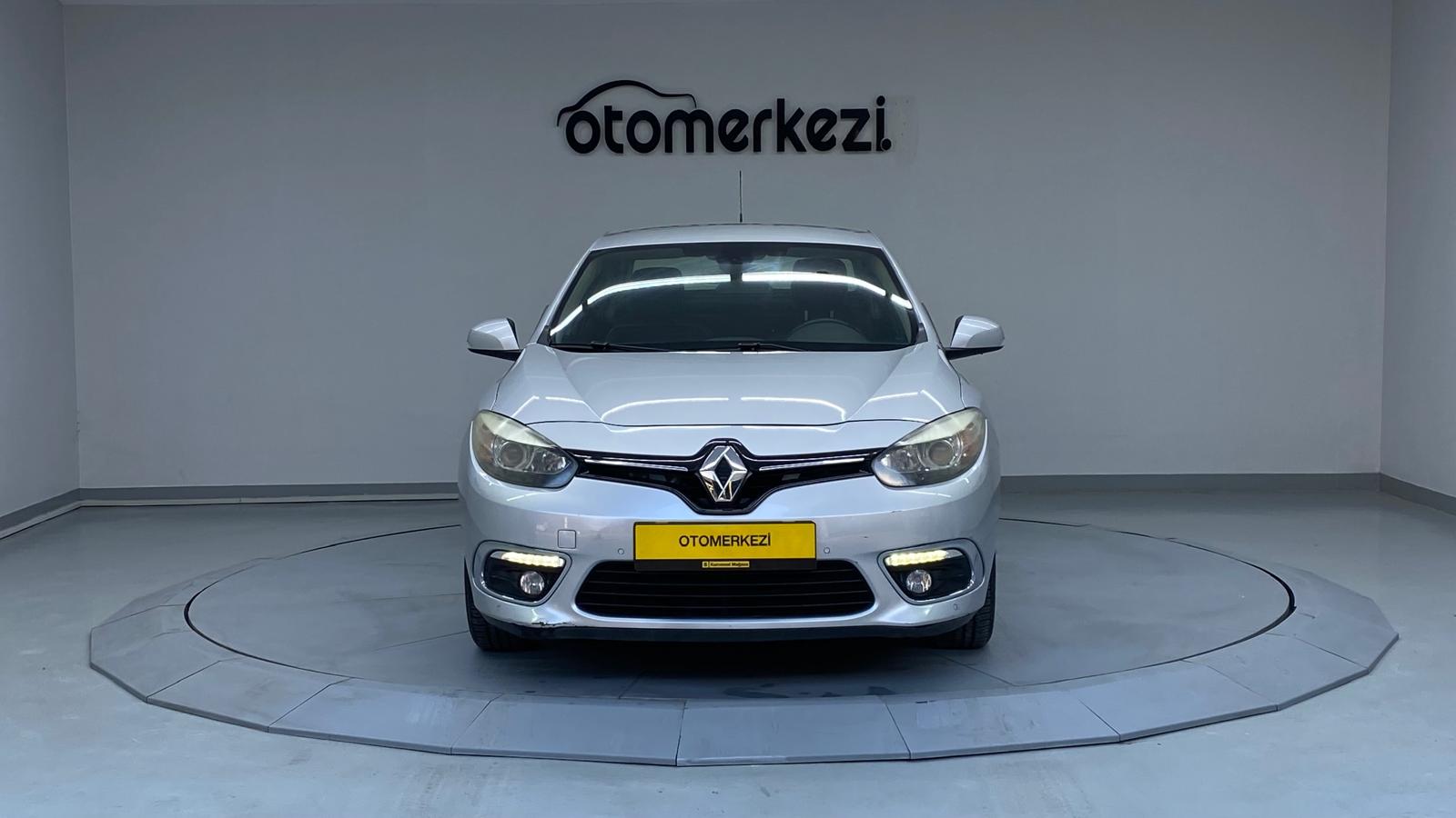 RENAULT FLUENCE 25